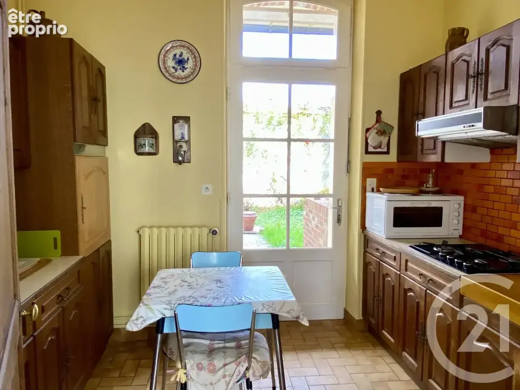 Maison 4 pièces 107 m² à vendre à Saint-Amand-En-Puisaye (58310) - photo 7