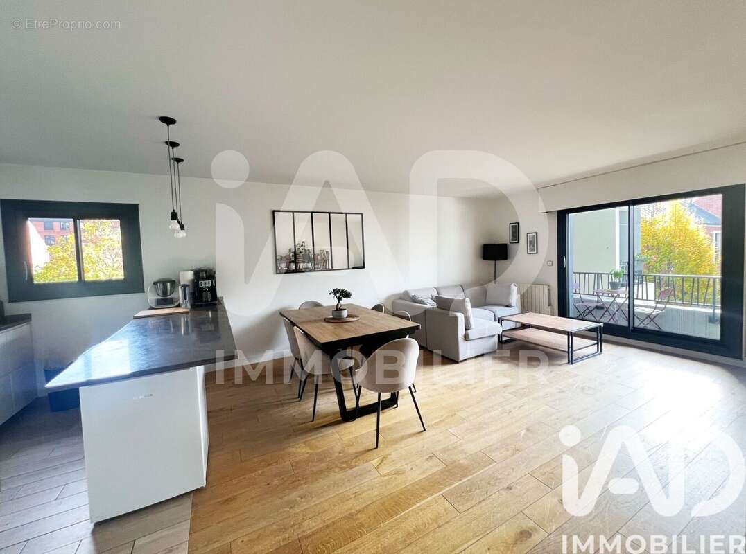 Photo 2 - Appartement à PUTEAUX