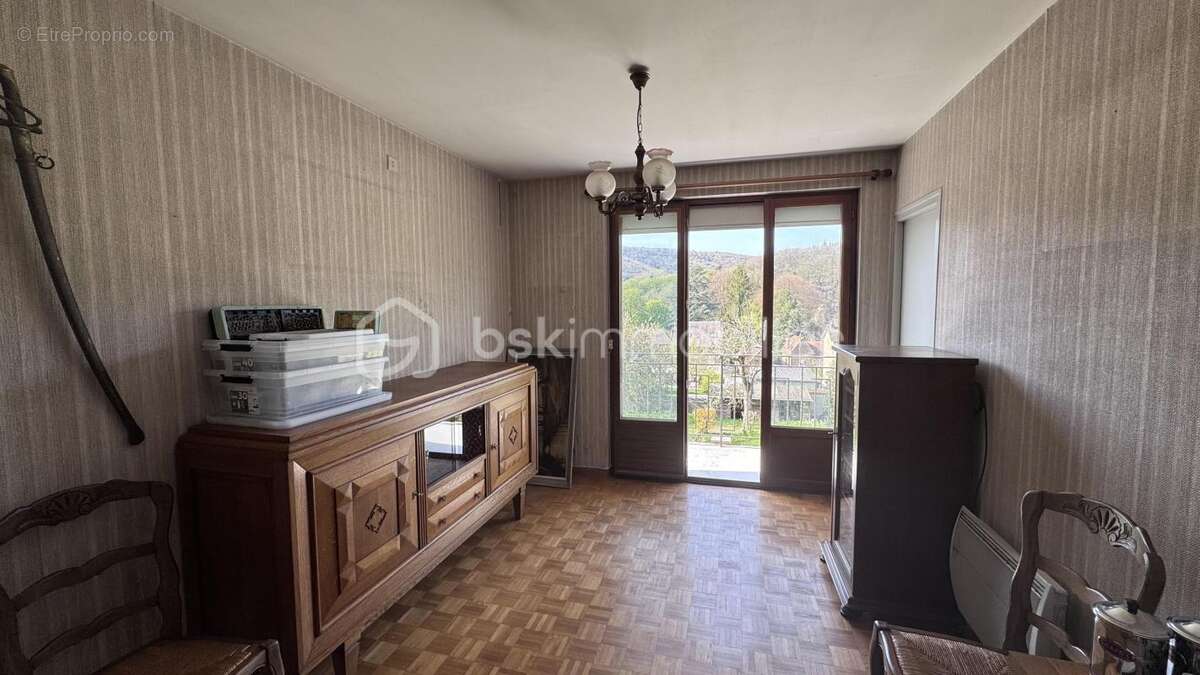 Maison à NOUZONVILLE