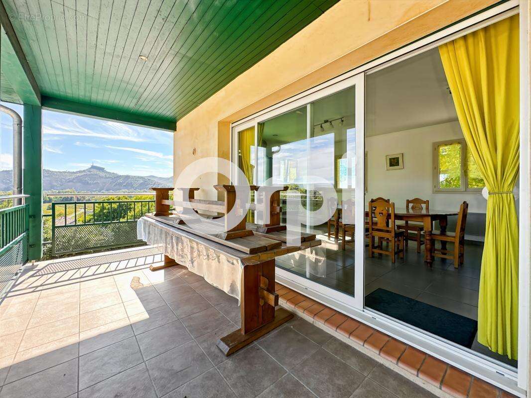 Maison à SAINT-ALBAN-AURIOLLES