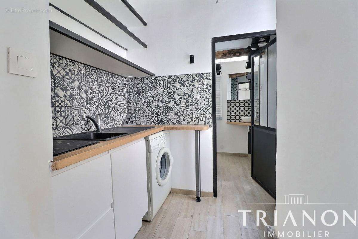 Studio – Centre historique – Calme sur cour – Saint-Germain-en-Laye - photo 5