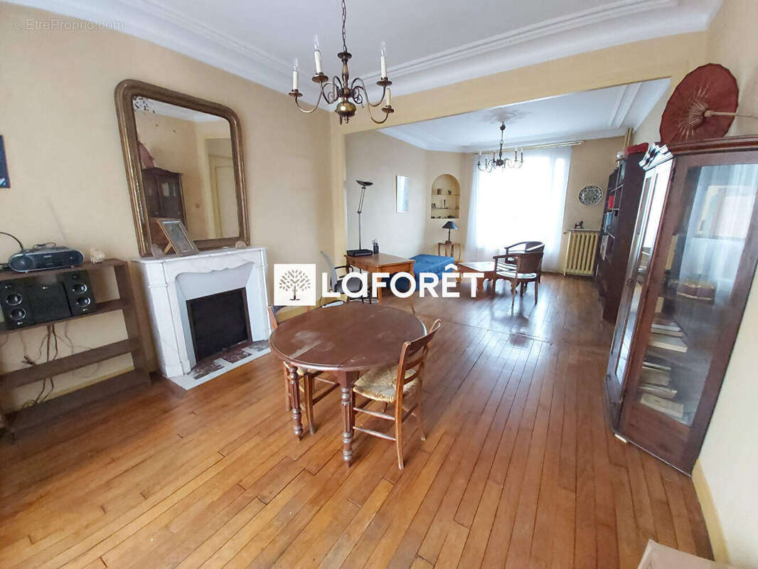 Maison à VILLEMOMBLE