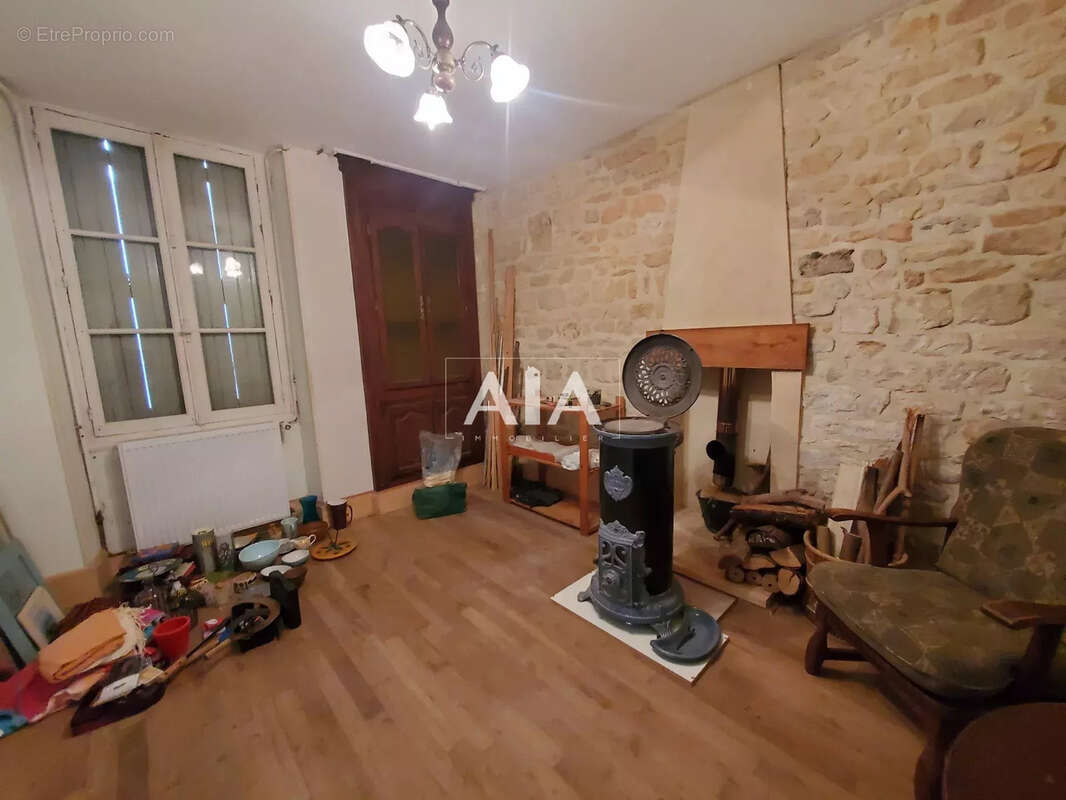 Maison à RUFFEC