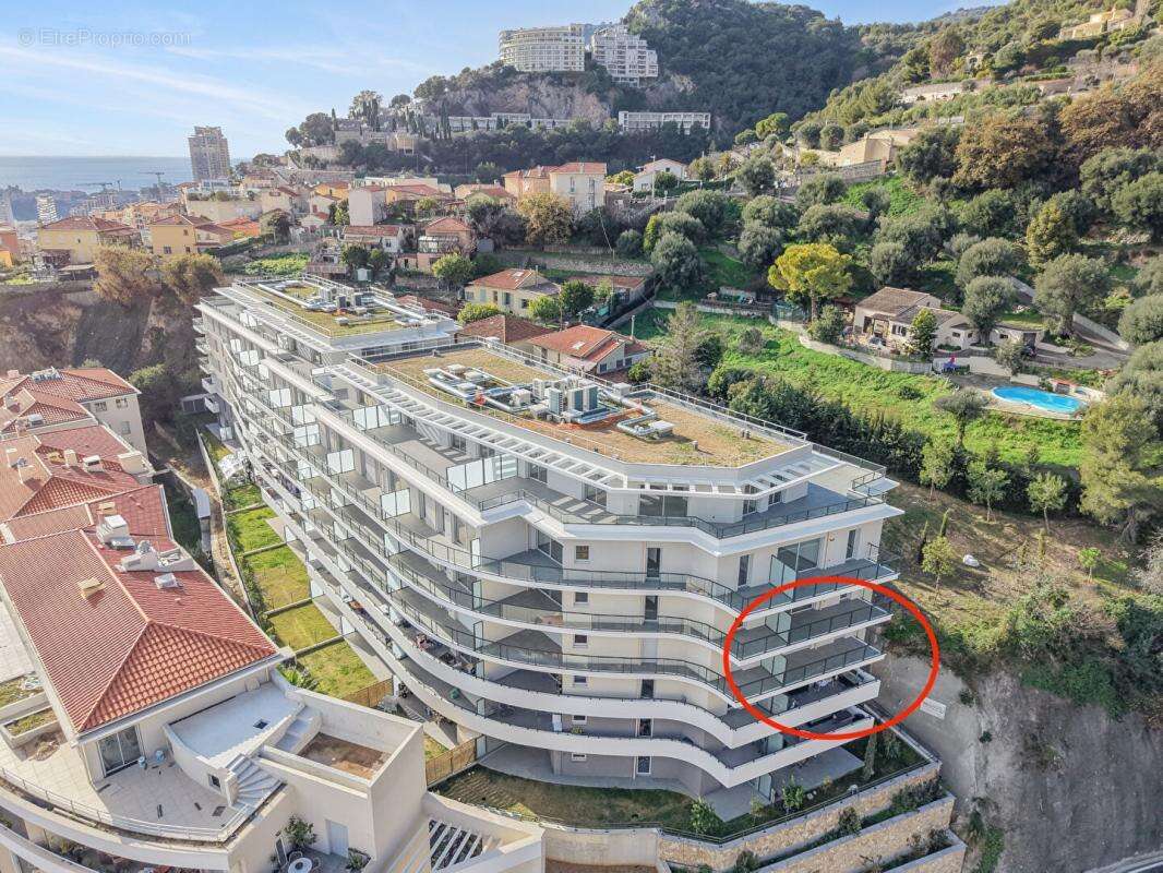 Appartement à BEAUSOLEIL