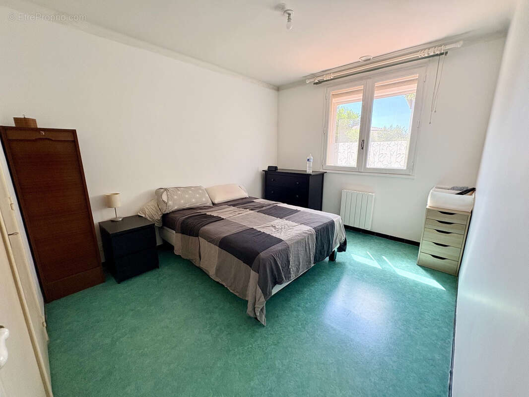 Villa de plain-pied 100m2 + Garage + Terrain 445m2 - photo 6
