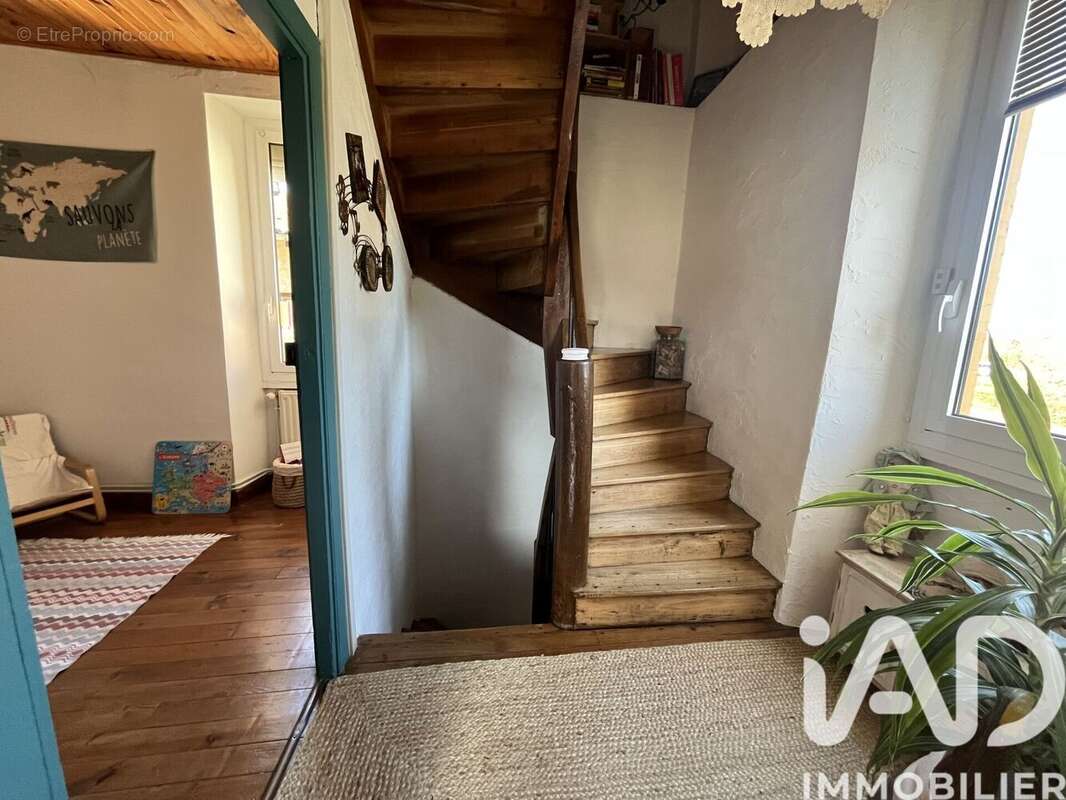 Maison 70 m² à Rieux-De-Pelleport  - photo 4