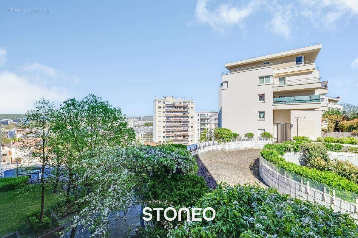 Appartement à ISSY-LES-MOULINEAUX