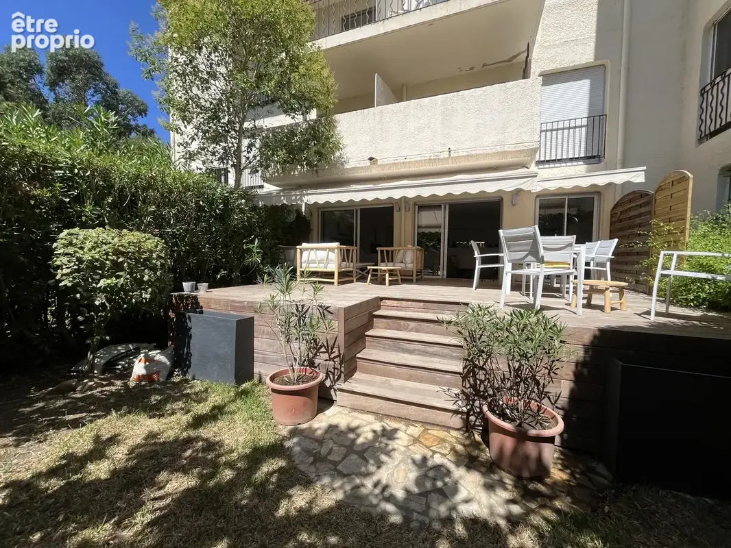 Superbe appartement à vendre à Saint-Tropez - photo 17