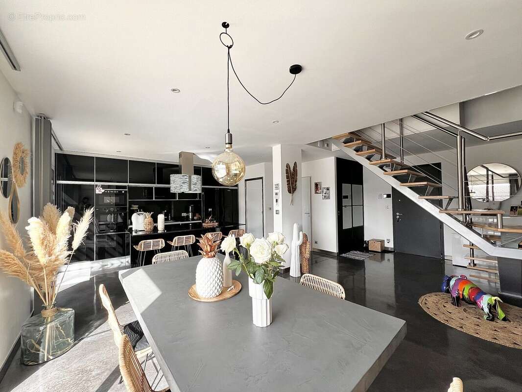Maison à COLOMBIER-SAUGNIEU