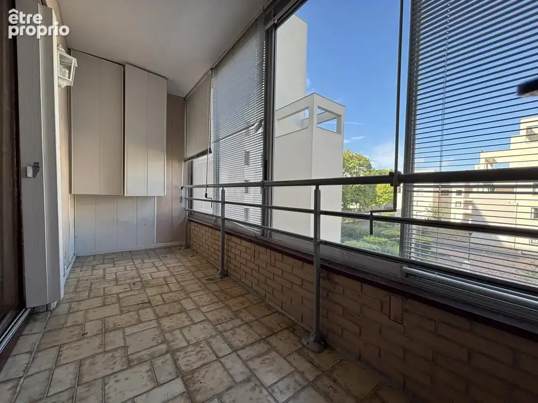 Appartement 93 m² à Montigny-Le-Bretonneux  - photo 2