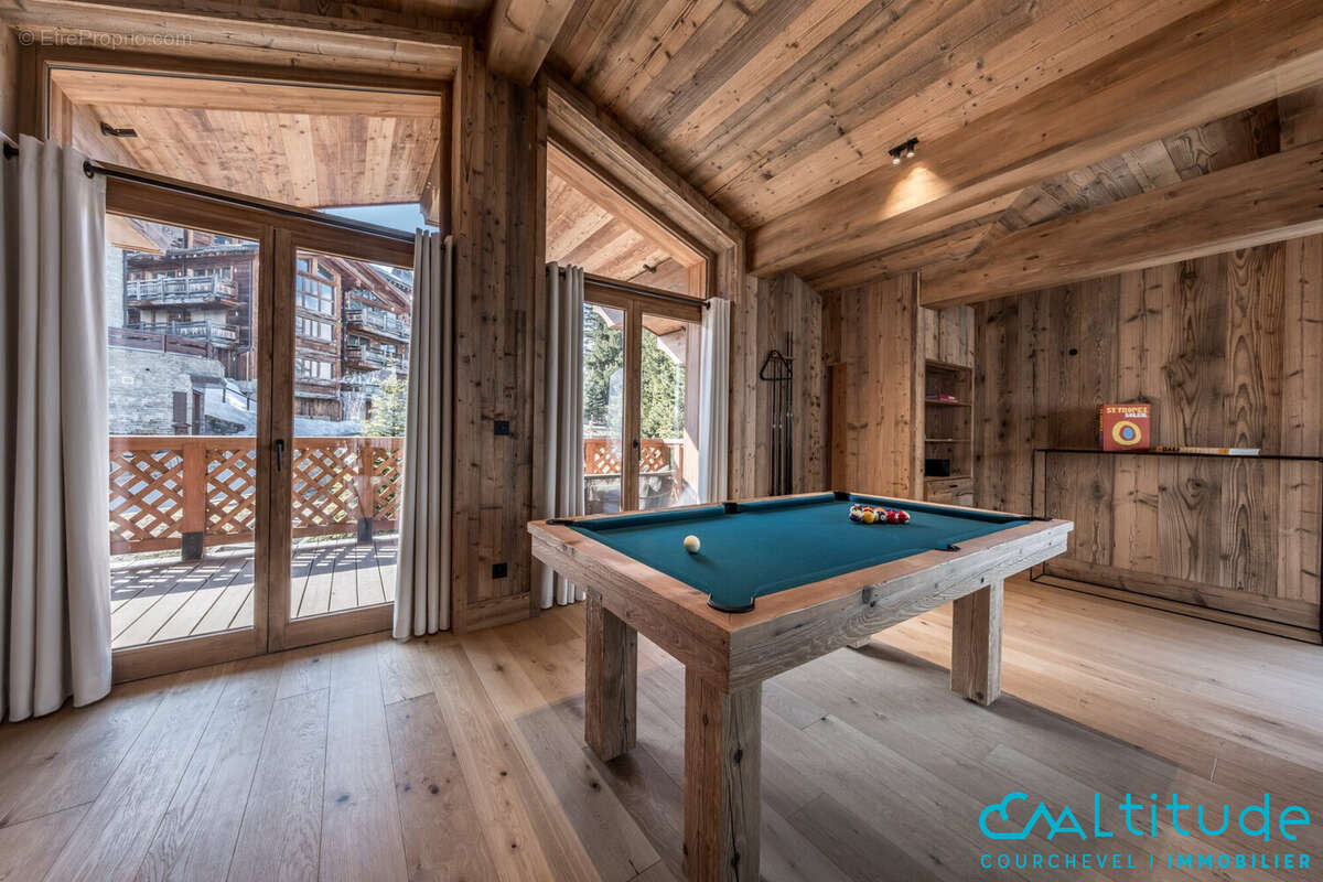 Appartement à LA PERRIERE