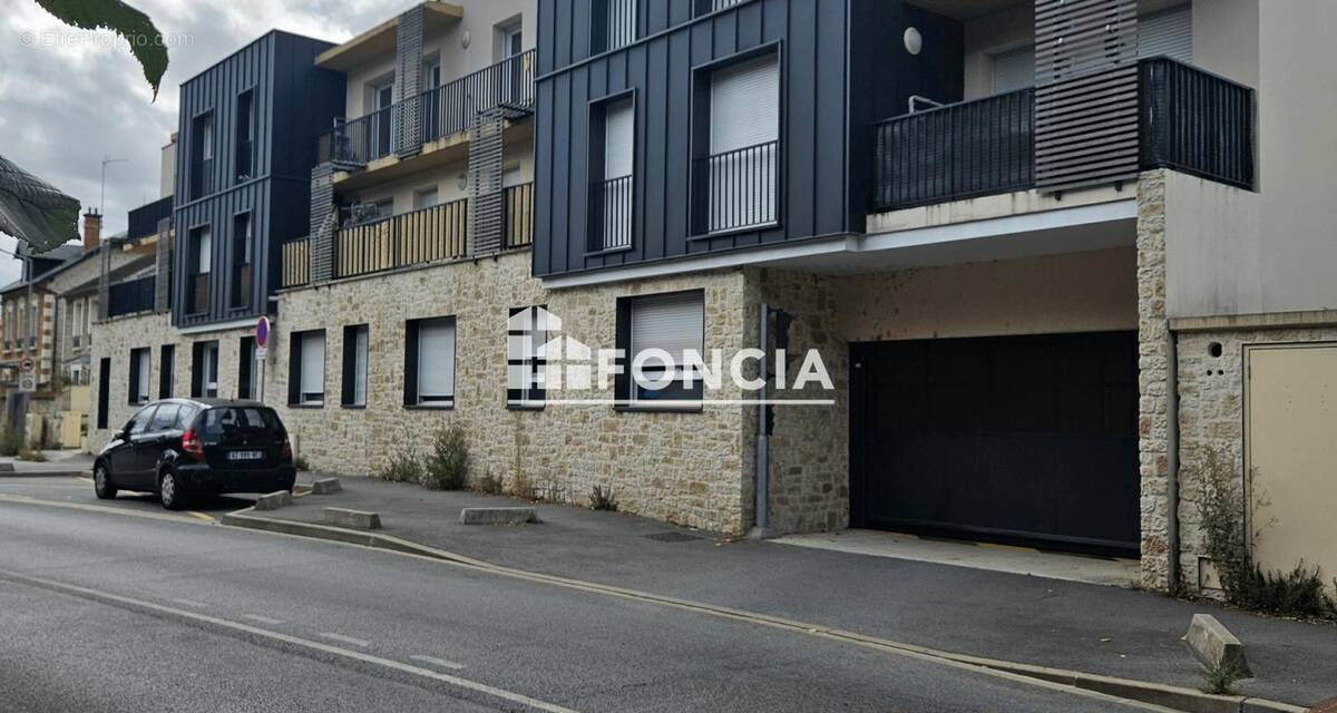 Appartement à BAULNE