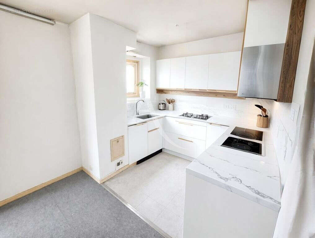 Appartement à IVRY-SUR-SEINE