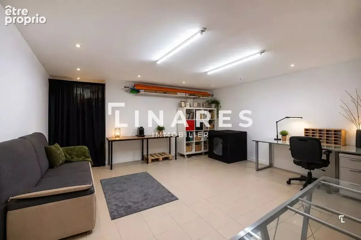LE STUDIO – Local commercial de 110 m² – 13008 Marseille - photo 8