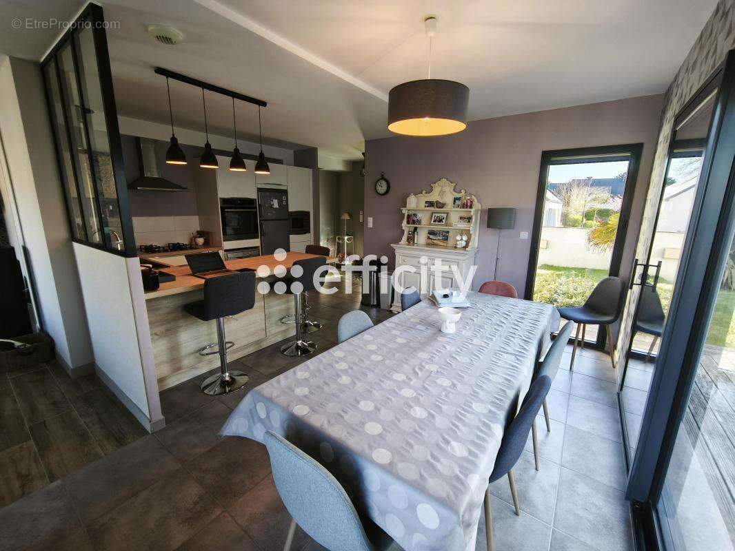 Maison 143 m² à Saint-Malo  - photo 10