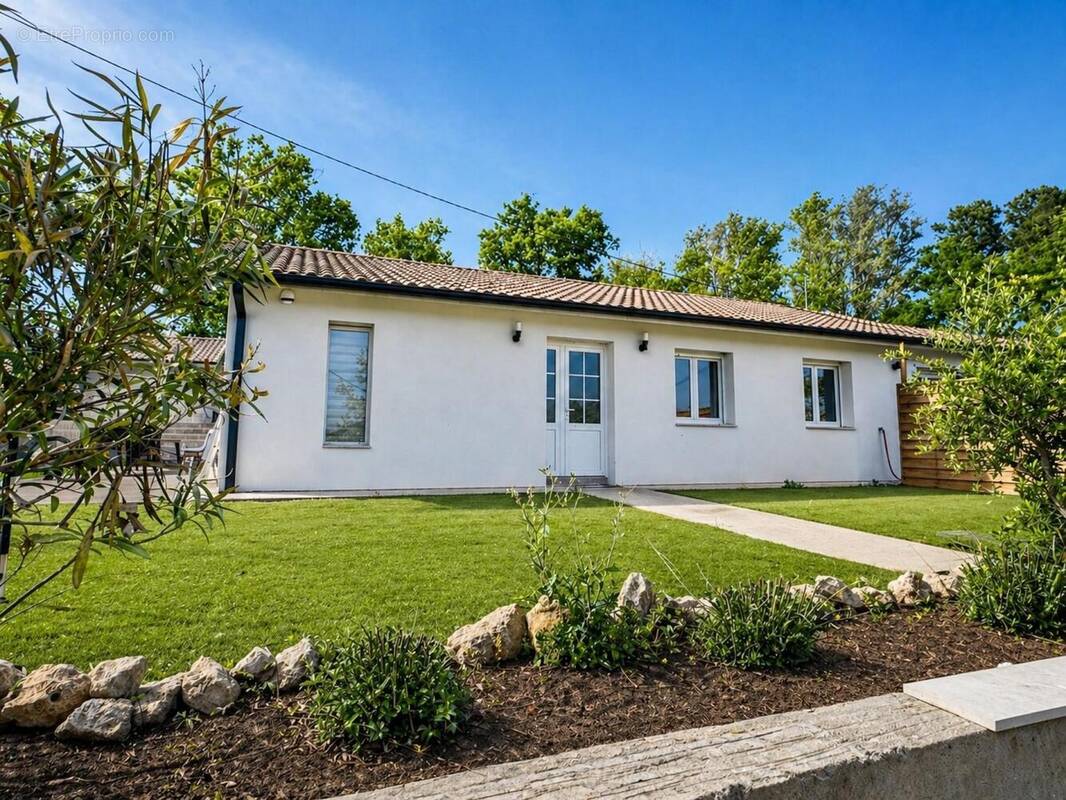 Photo 1 - Maison à LA BREDE