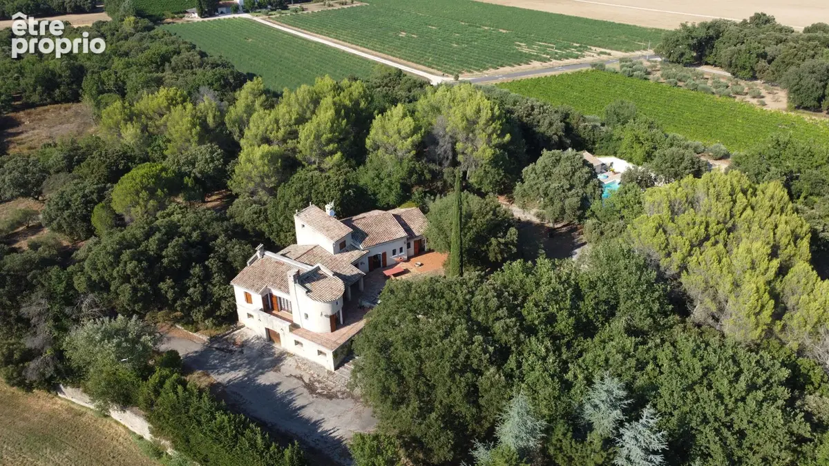Mazan ? maison familiale de 222 m² sur 1,59 hectare avec piscine, pool house et garage - photo 17