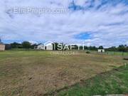 Photo 1 - Terrain à LES RAIRIES