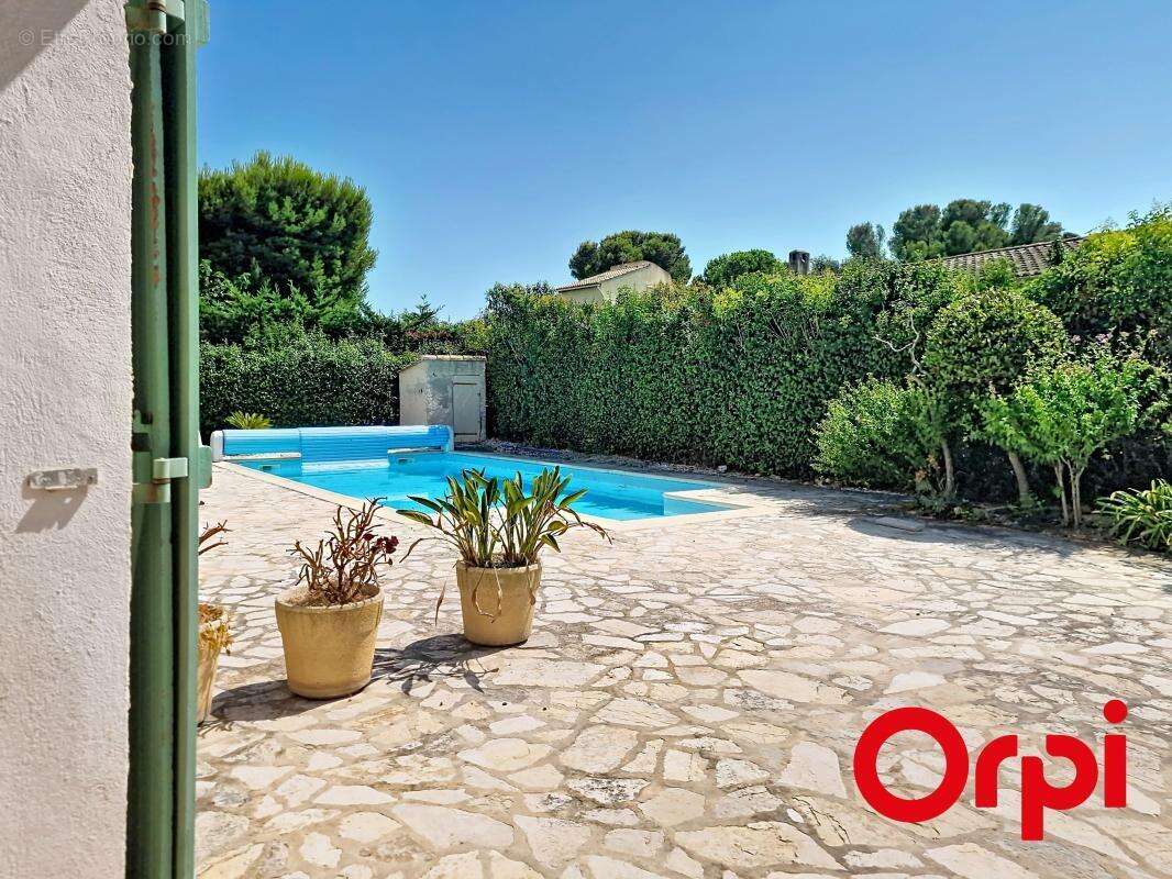 Maison familiale 6 pièces de plain pied piscine proche plages - photo 2