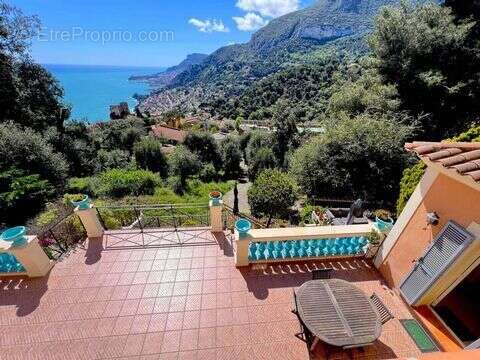 Maison à ROQUEBRUNE-CAP-MARTIN