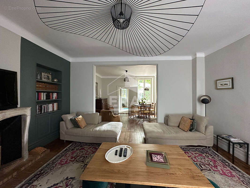 Maison 325m² à châteauroux - photo 2