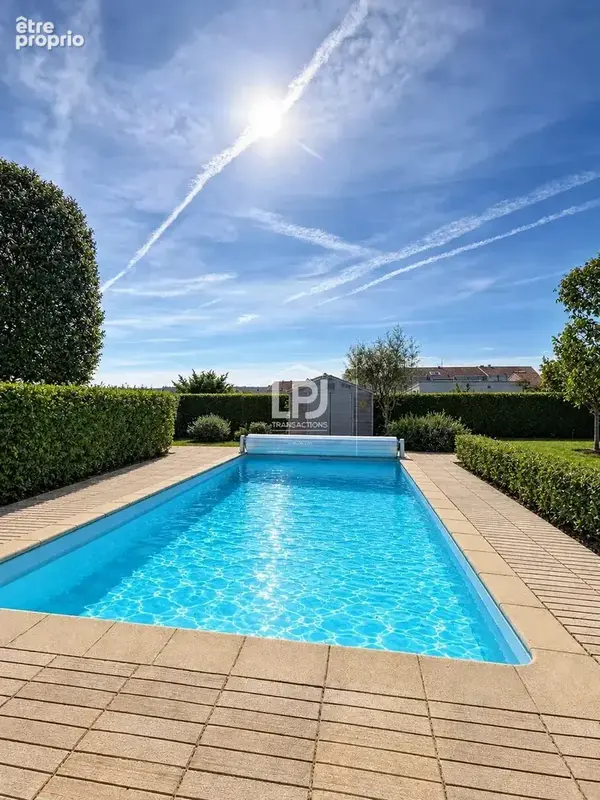 SAINT-SIMON – Maison de plain-pied avec piscine et jardin arboré - photo 2