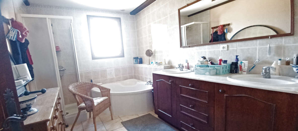 Maison à BOURBON-L&#039;ARCHAMBAULT