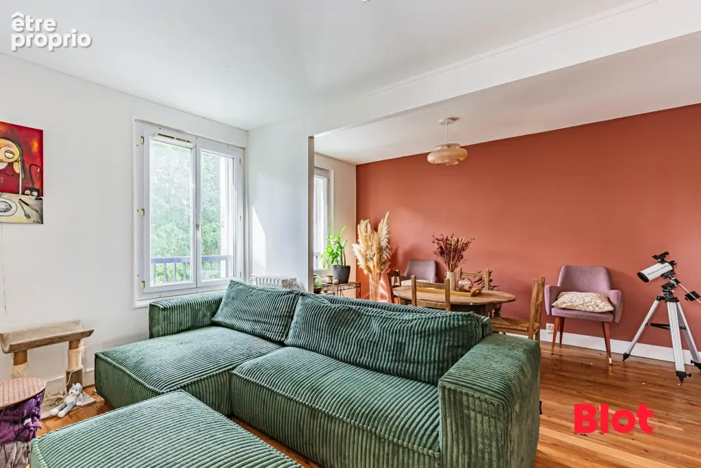 Appartement 4 pièces 65 m² à vendre à Nantes (44300) - photo 2