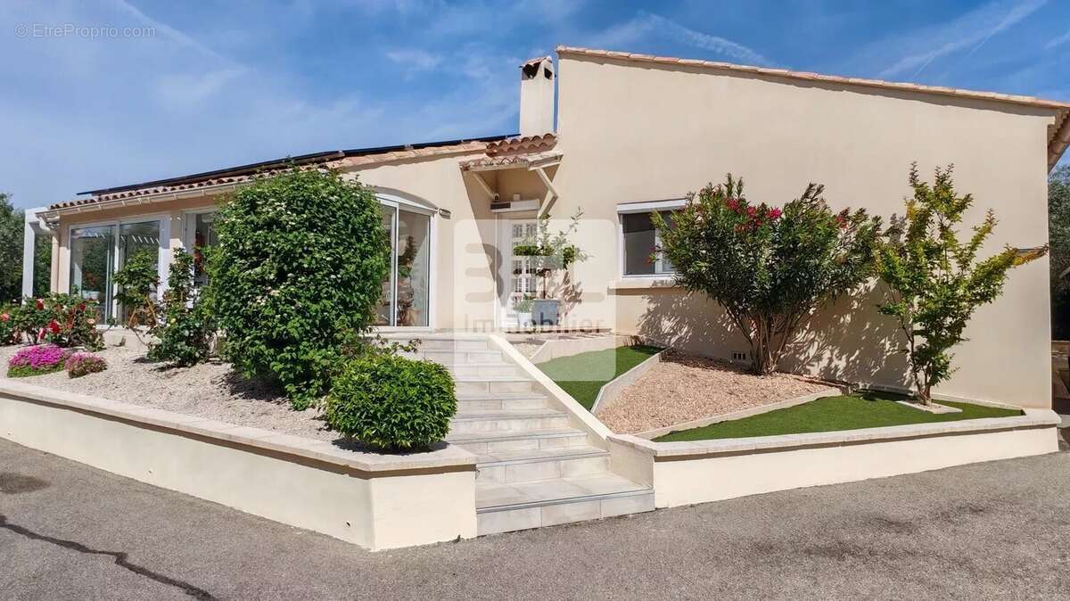 Maison à VINSOBRES