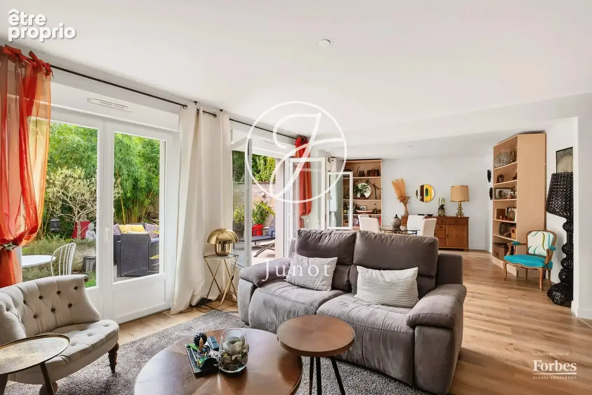 Chatou - GARE - Maison - 4 chambres - 207m² - Terrain 240m². - photo 2
