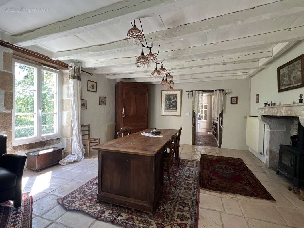 Maison à CIVAUX