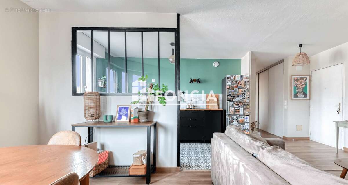 Appartement à LYON-7E