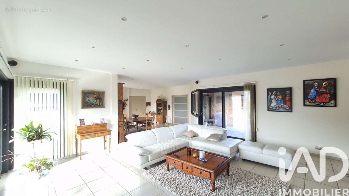 Photo 3 - Maison à MOUCHIN