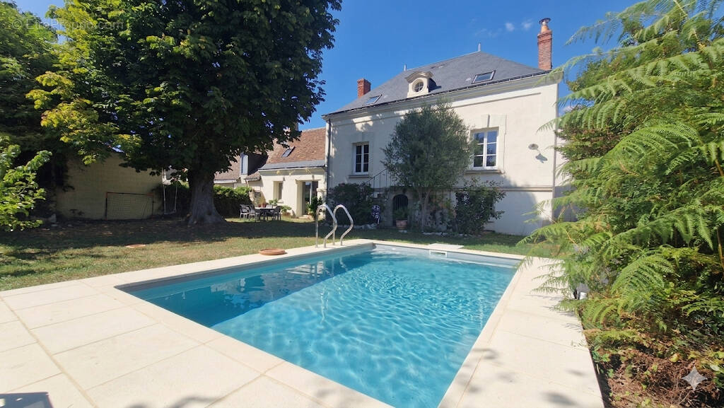 Maison à SAINT-PIERRE-DES-CORPS