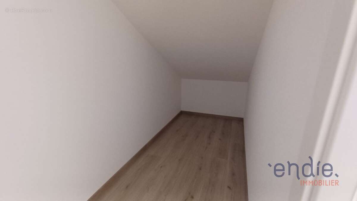 ROSENAU  Magnifique F2 de standing au dernier étage avec terrasse de 18,86 m² - photo 7