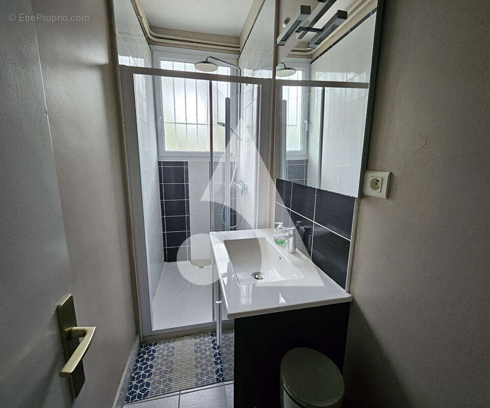 Maison à LES MATHES