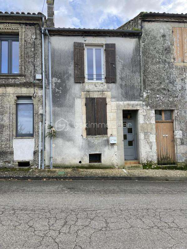 Maison de ville située à Bourg de Visa 82150, bon état, petit prix, idéale 1er achat ou investisseur - photo 7
