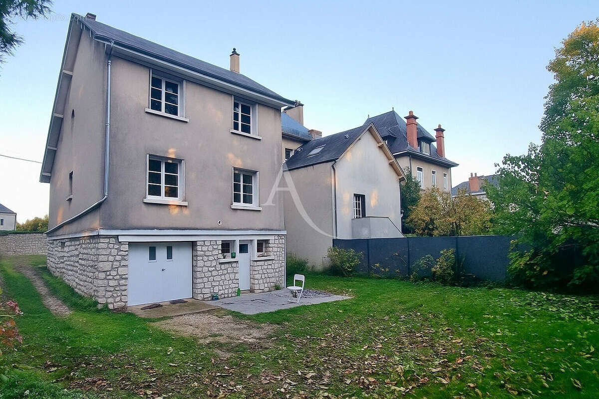 Maison de ville 114 m2 habitable. - photo 2