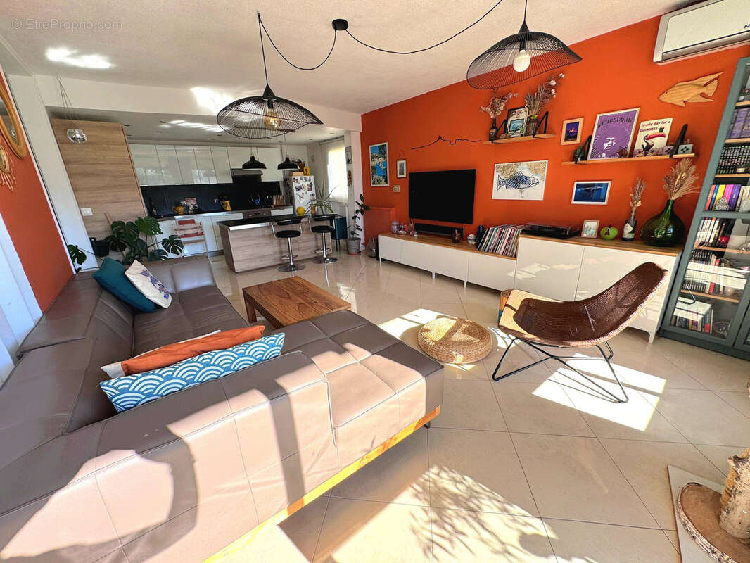 Appartement à MARSEILLE-10E