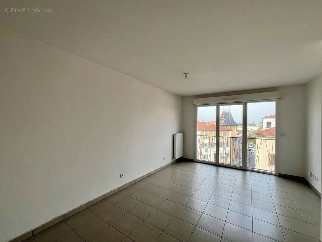 Appartement à IRIGNY