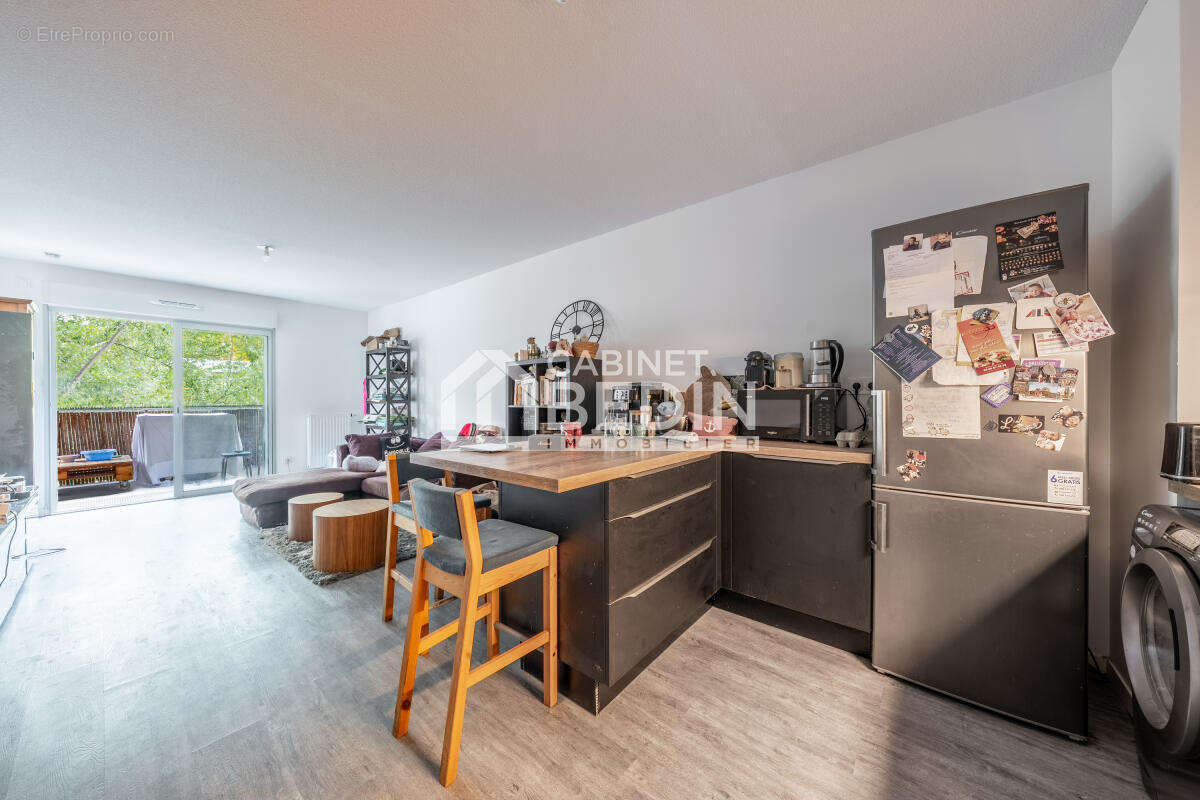 Appartement à BEGLES