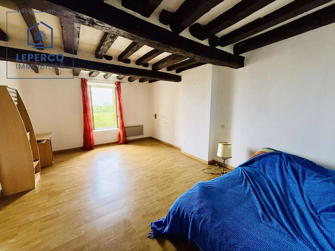 Maison à LA FERTE-MILON