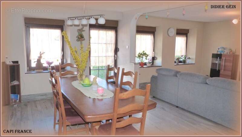 Maison à SCHMITTVILLER