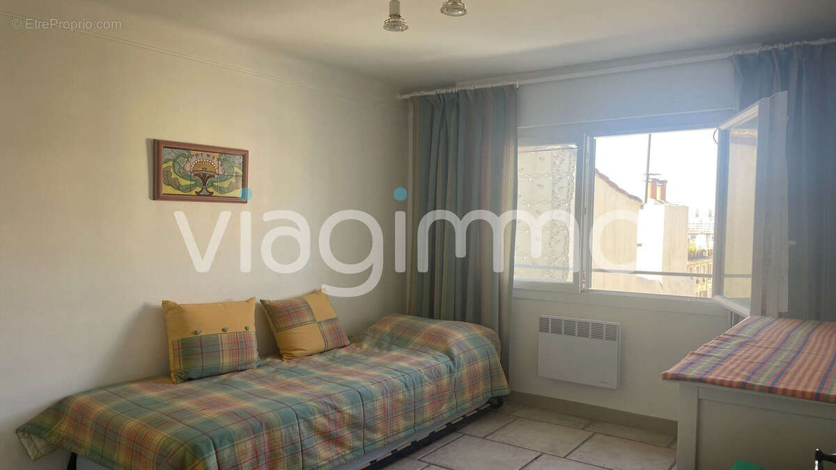 Appartement à MARSEILLE-7E