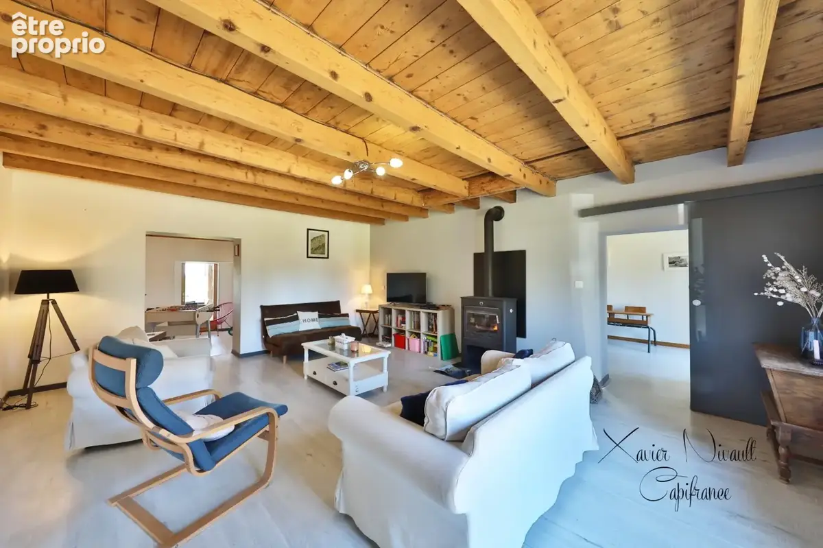 Maison à vendre 11 pièces proche de SAINT AMOUR (39) - photo 3