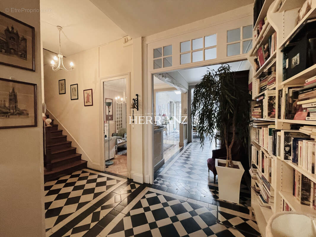 Maison à LIBOURNE