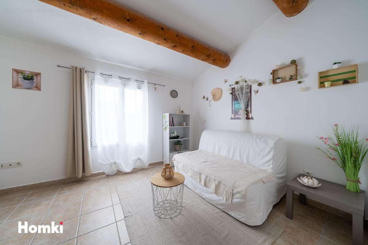 Maison/Villa T4 de 80 m2 à Mouriès 13890 - photo 9