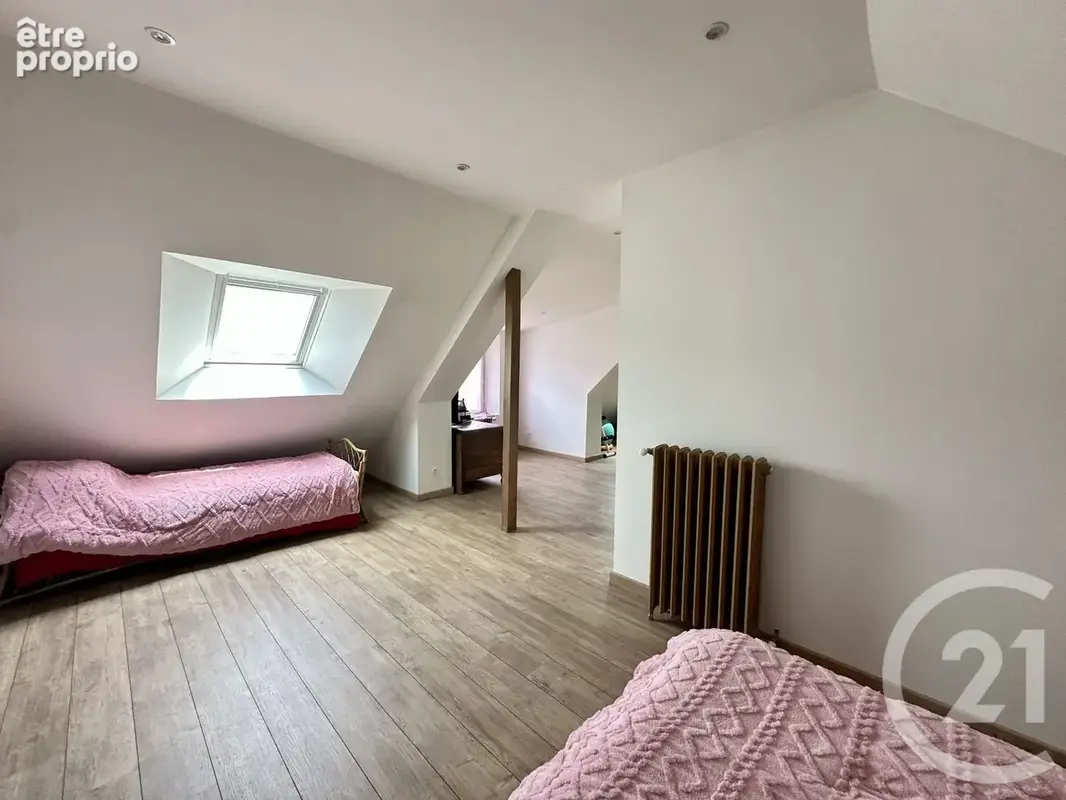 Maison 7 pièces 301 m² à vendre à Authon-Du-Perche (28330) - photo 6
