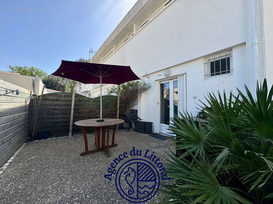 Maison à SAINT-GEORGES-DE-DIDONNE