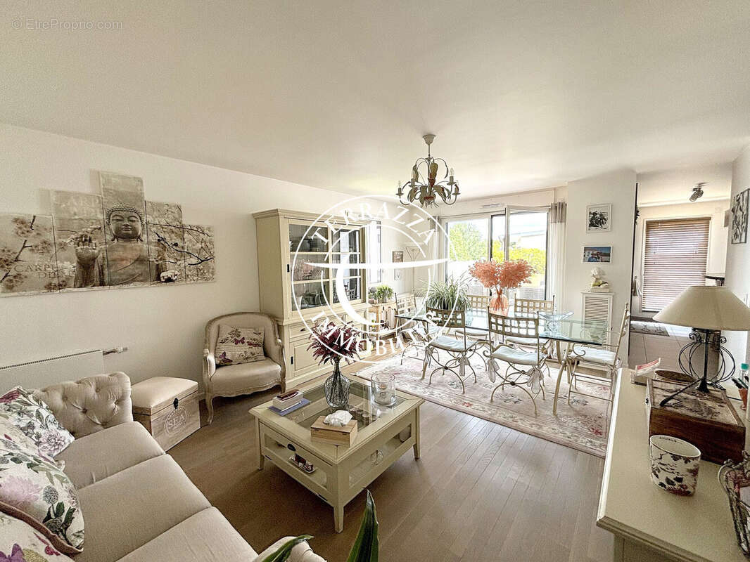 Appartement à LOUVECIENNES